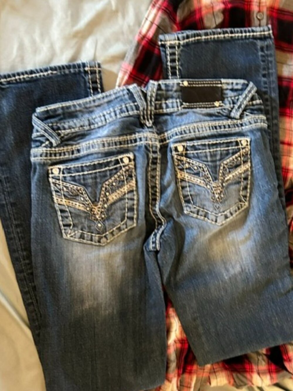 vigoss bling butt chelsea boot cut size 3 / 4 womans blue jeans denim pants
